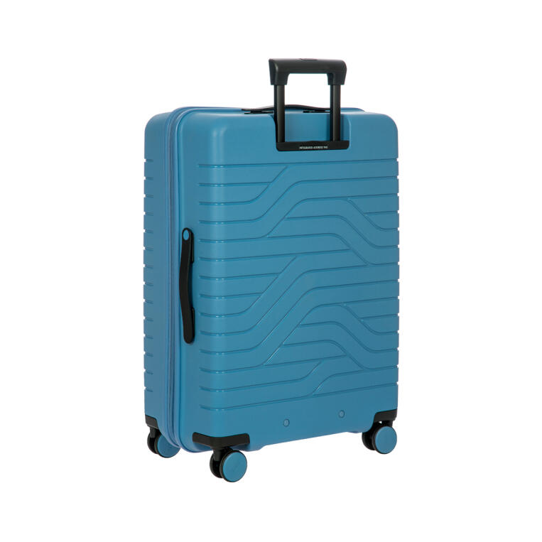 Чемодан дорожный