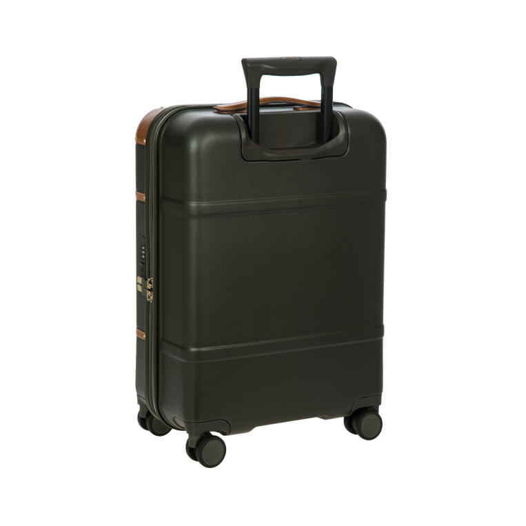 Чемодан дорожный