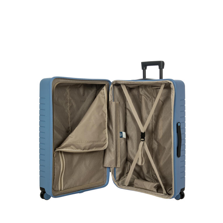 Чемодан дорожный Чемодан дорожный